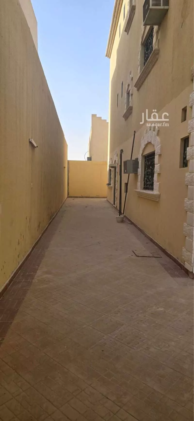 فيلا للبيع في شارع خليفة بن أبي بكر, حي الربوة, مدينة الرياض, منطقة الرياض 1 صورة