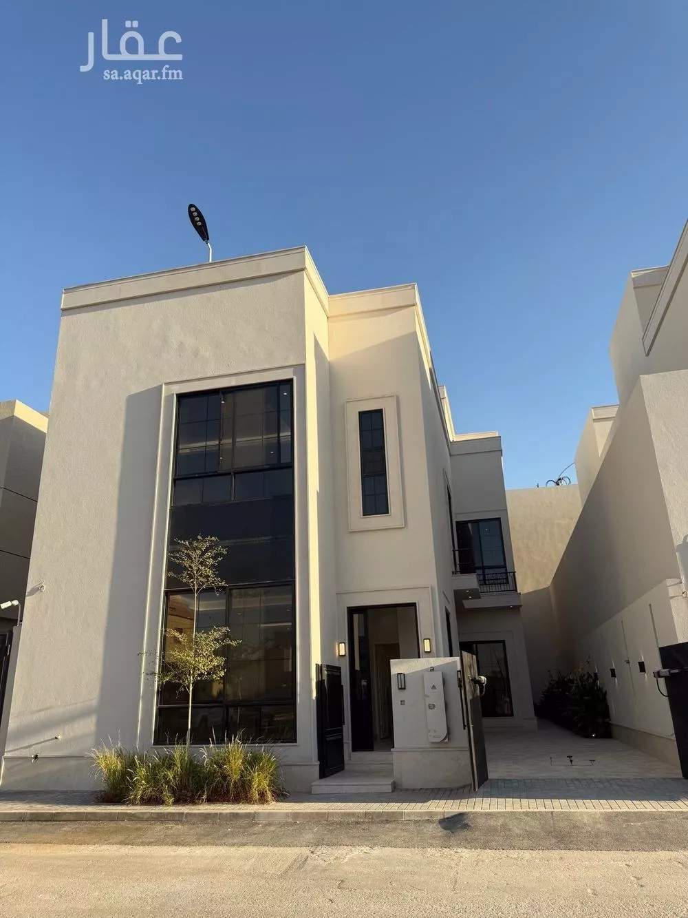 فيلا للبيع في شارع مليح بن طريف, حي المهدية, مدينة الرياض, منطقة الرياض 1 صورة