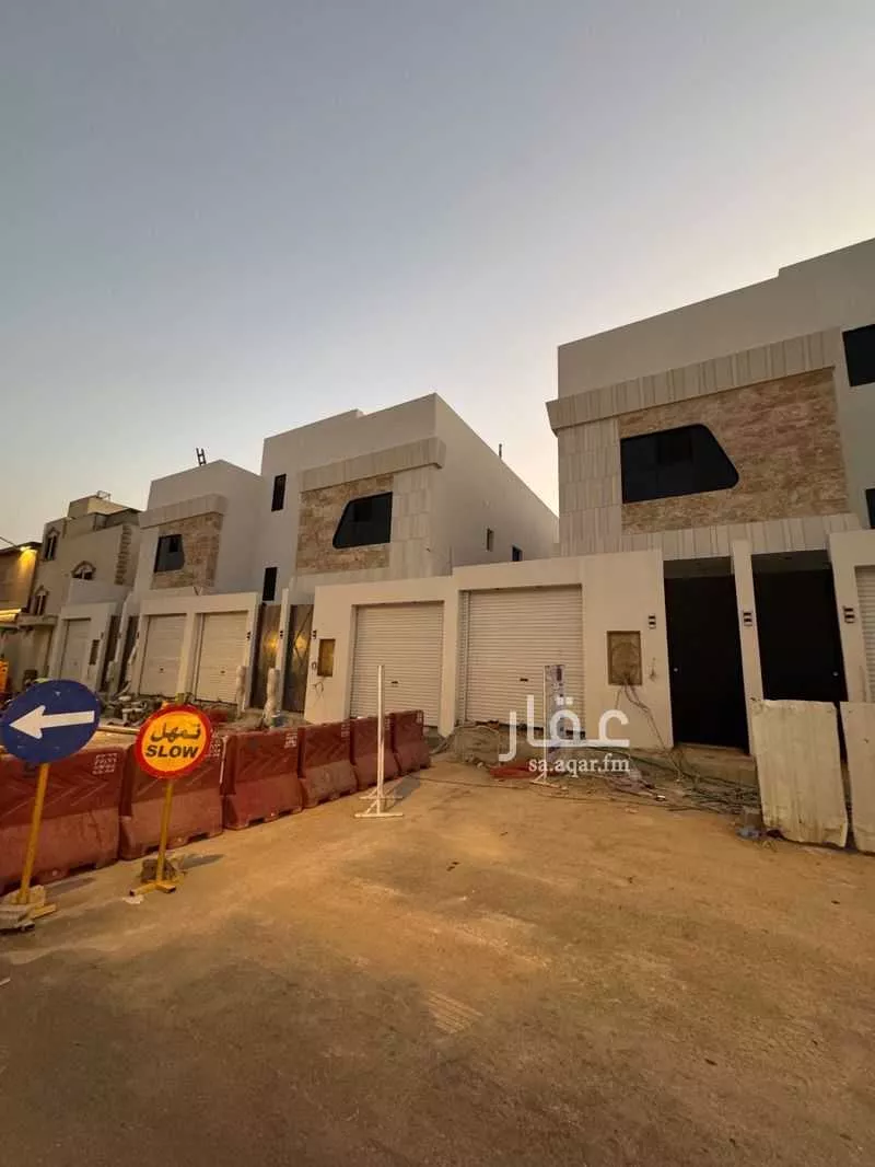 دور للبيع في شارع الشهاب الطيب, حي الدريهمية, مدينة الرياض, منطقة الرياض 1 صورة