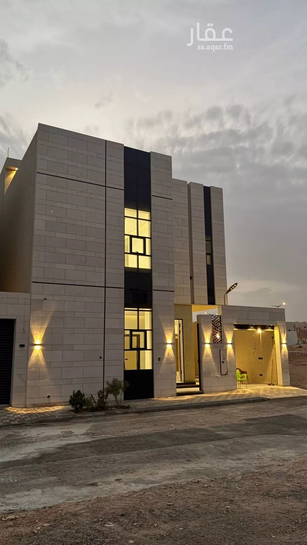 فيلا للبيع في شارع مليح بن طريف, حي المهدية, مدينة الرياض, منطقة الرياض 1 صورة