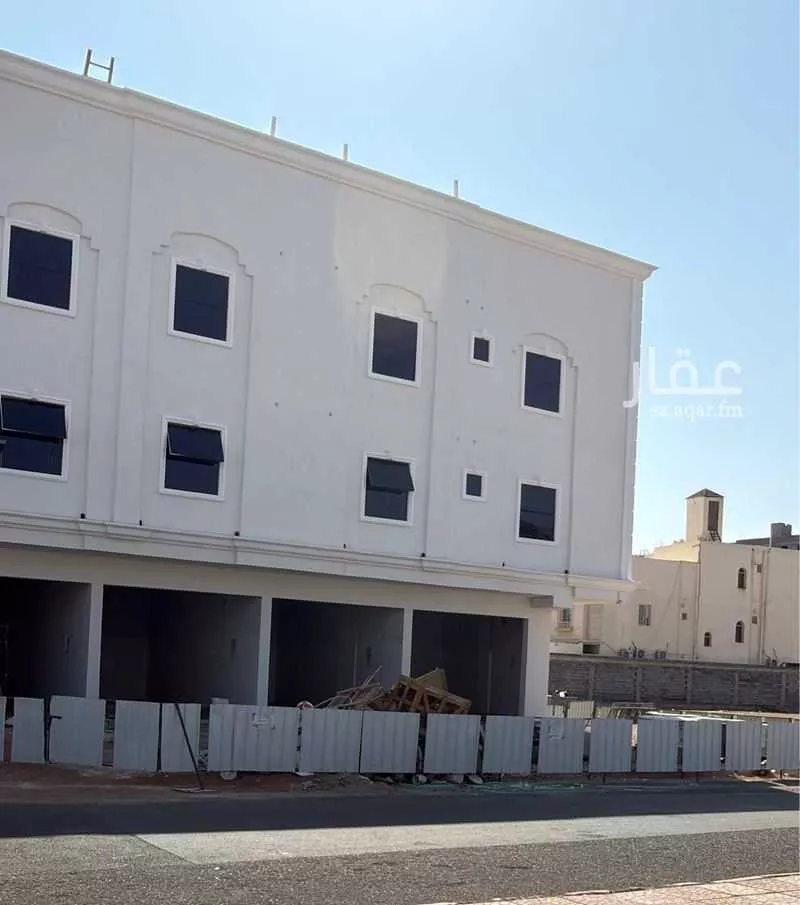 عمارة للإيجار في شارع الفضه, حي عين الخيف, مدينة المدينه المنوره, منطقة المدينة المنورة 1 صورة