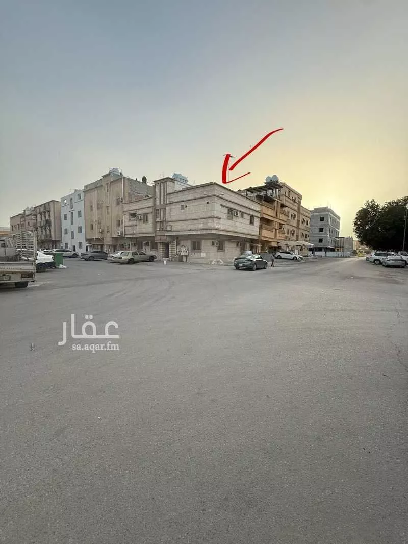 عمارة للبيع في شارع الرابع والعشرون, حي الثقبة, مدينة الخبر, المنطقة الشرقية 1 صورة