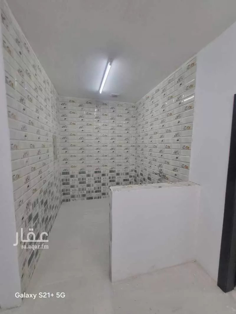 شقة للإيجار في حي ، شارع البرهان الدجوي ، حي منفوحة الجديدة ، الرياض ، منطقة الرياض 1 صورة