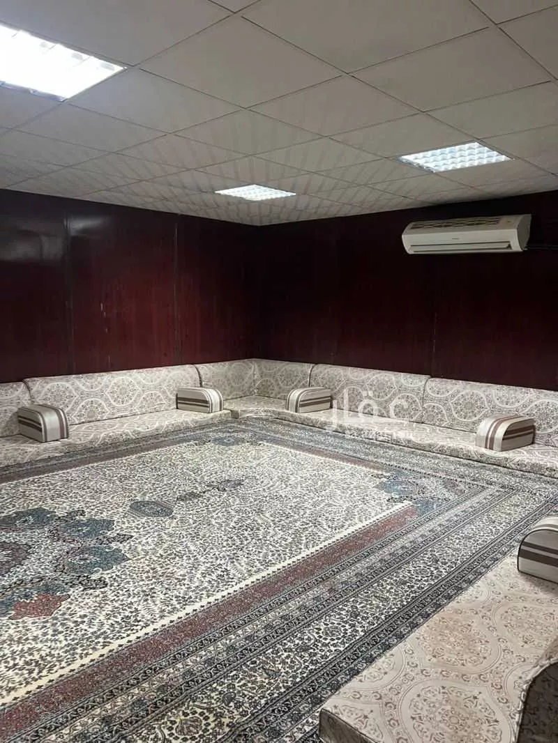 أرض للبيع في شارع عقبة ابن عامر ابن عبس, حي السلام, مدينة المدينه المنوره, منطقة المدينة المنورة 1 صورة
