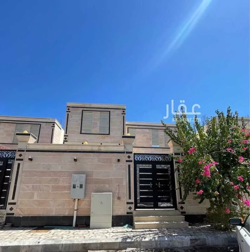 دور للبيع في شارع عمرو ابن ابي حسن الانصاري, حي طيبة, مدينة المدينه المنوره, منطقة المدينة المنورة 1 صورة