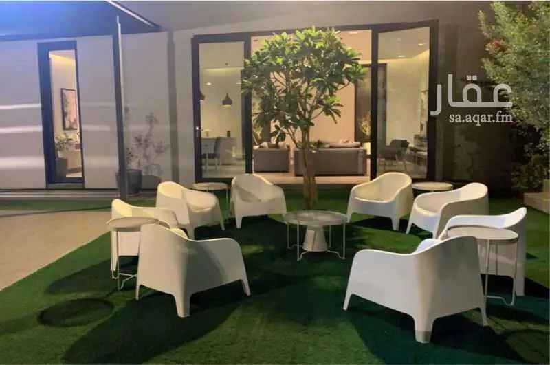 فيلا للإيجار في شارع ظهره العودة غرب 31, حي ظهره العودة غرب, مدينة الدرعية, منطقة الرياض 1 صورة