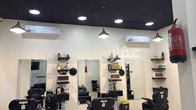 محل للإيجار في شارع خديجة بنت خويلد, حي طويق, مدينة الرياض, منطقة الرياض 1 صورة