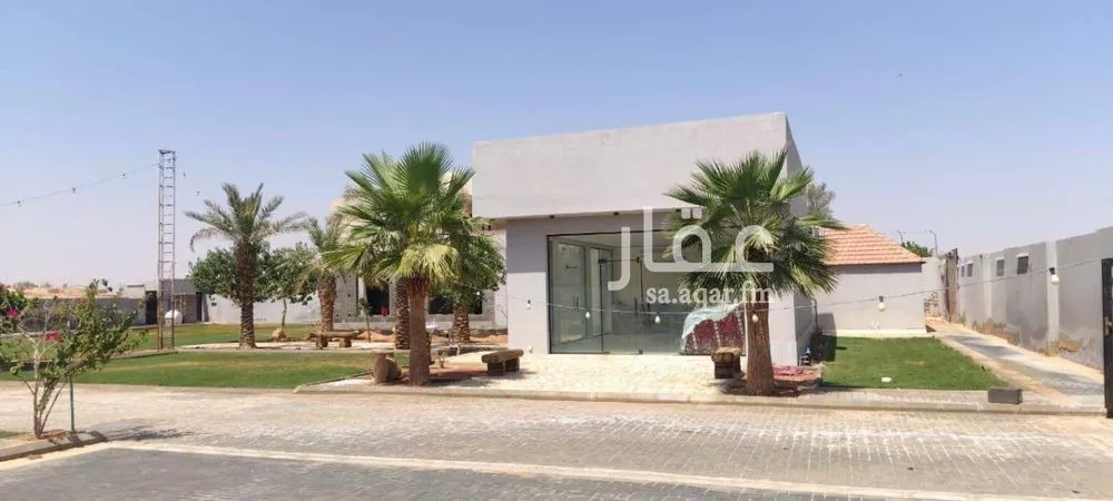 استراحة للبيع في حي الوسيطاء, مدينة بريده, منطقة القصيم 1 صورة