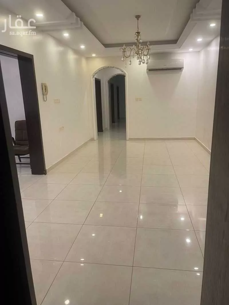 شقة للبيع في شارع ام قبيس, حي المروة, مدينة جدة, منطقة مكة المكرمة 1 صورة