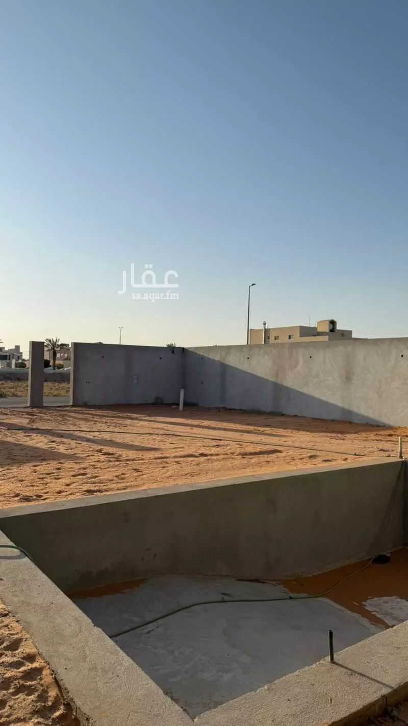 استراحة للبيع في شارع خباب الزبيدي, حي اليرموك, مدينة ثادق, منطقة الرياض 1 صورة