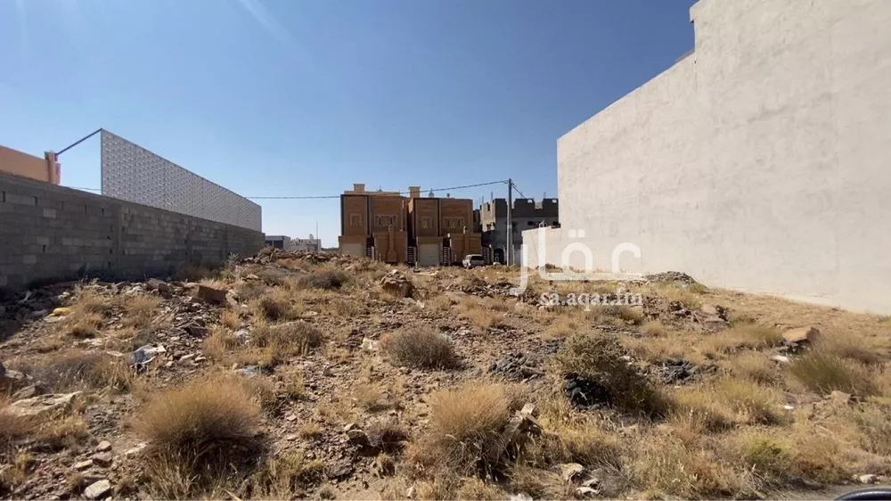 أرض للبيع في شارع احمد العشاب, حي شمال التضامن, مدينة خميس مشيط, منطقة عسير 1 صورة