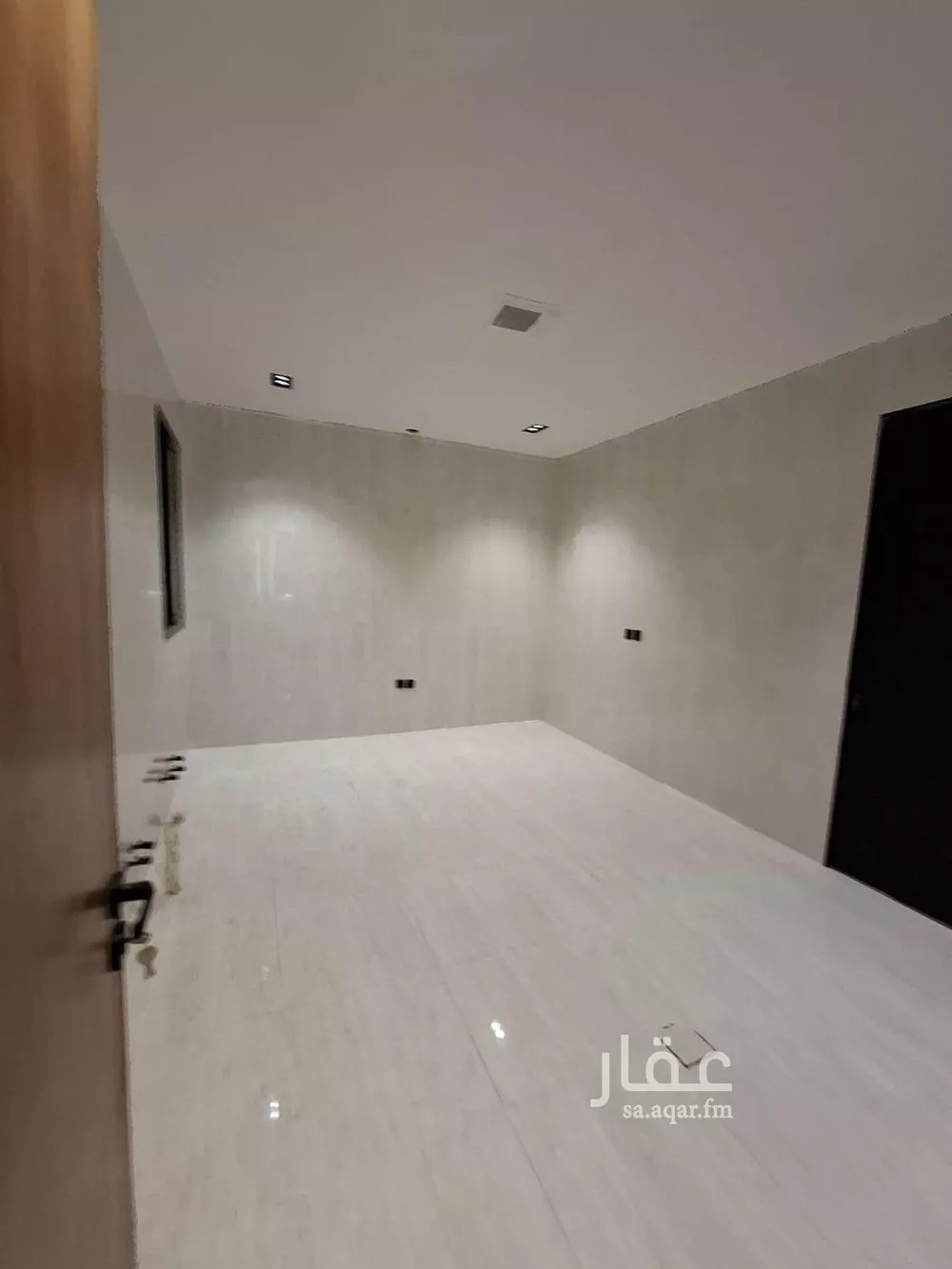 دور للبيع في شارع عبيد بن أبي طلحة, حي طويق, مدينة الرياض, منطقة الرياض 1 صورة