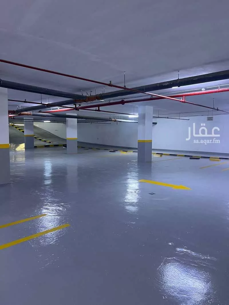 مكتب تجاري للإيجار في شارع سعود بن عبدالعزيز بن محمد الفرعي, حي الملك فهد, مدينة الرياض, منطقة الرياض 1 صورة