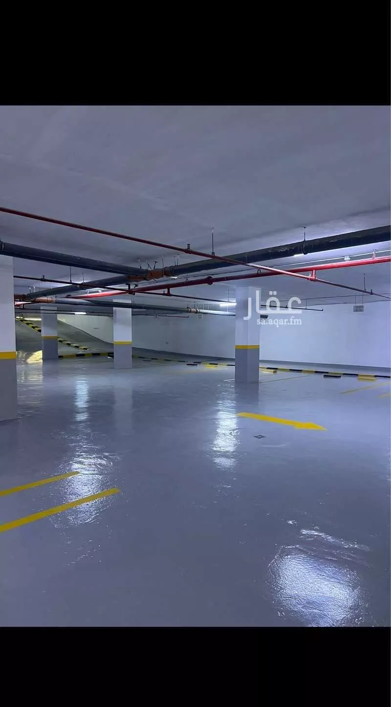 مكتب تجاري للإيجار في شارع سعود بن عبدالعزيز بن محمد الفرعي, حي الملك فهد, مدينة الرياض, منطقة الرياض 1 صورة