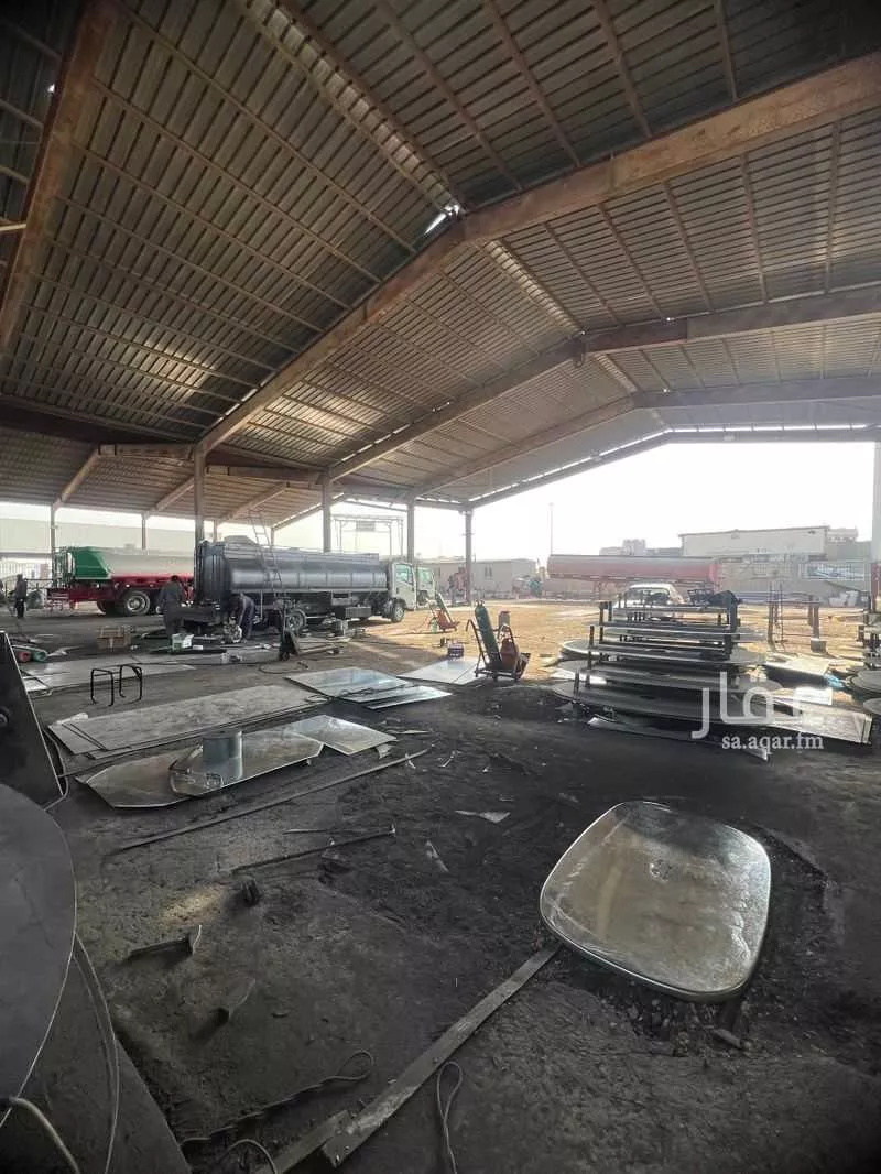 مستودع للإيجار في شارع الهداج, حي الجزيرة, مدينة الرياض, منطقة الرياض 1 صورة