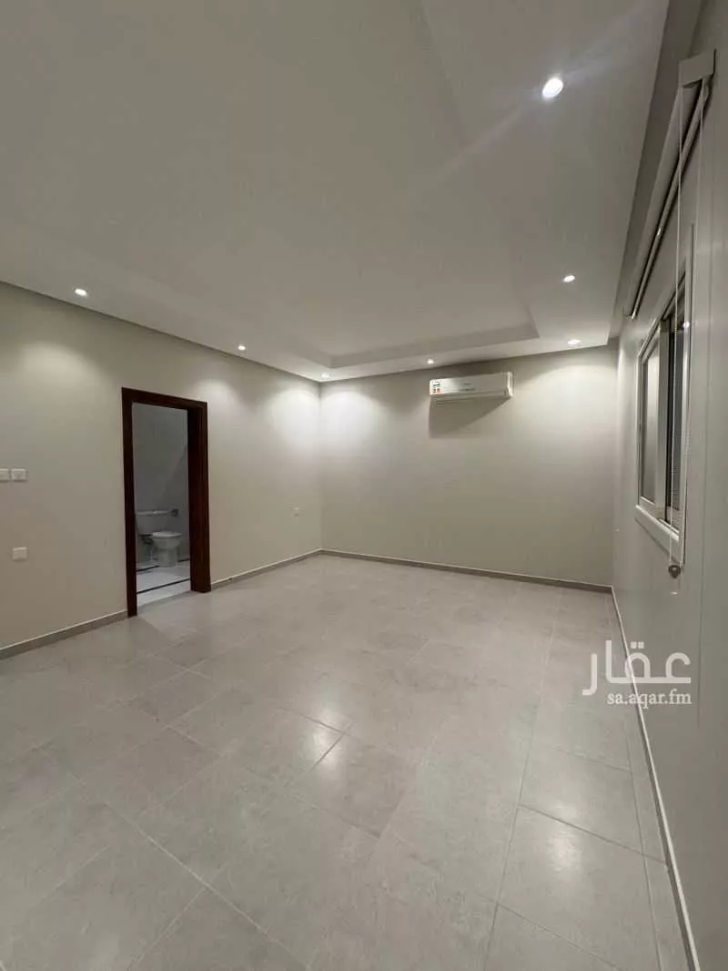 فيلا للإيجار في شارع رقم 350, حي الملقا, مدينة الرياض, منطقة الرياض 1 صورة