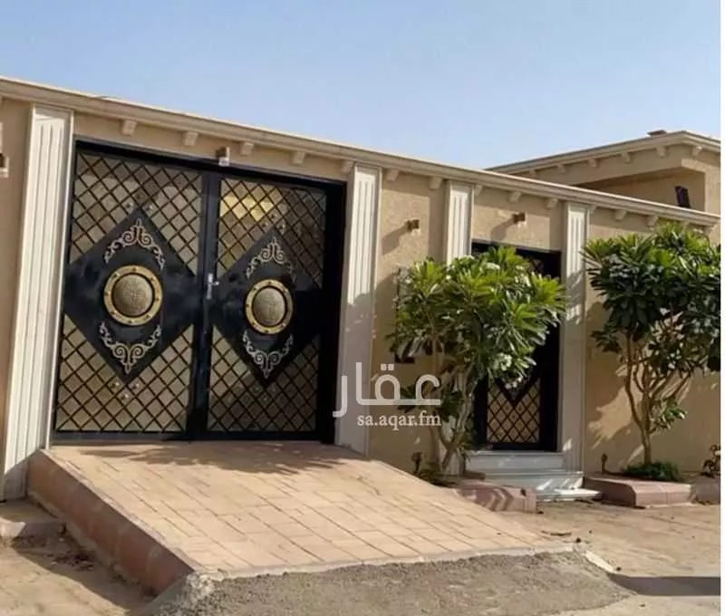 استراحة للبيع في شارع الحمر, حي المعارض, مدينة بريده, منطقة القصيم 1 صورة