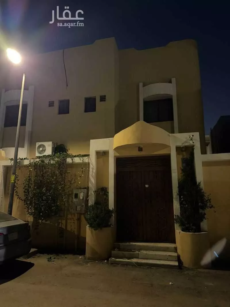 فيلا للإيجار في شارع سعد بن بخيت, حي الورود, مدينة الرياض, منطقة الرياض 1 صورة