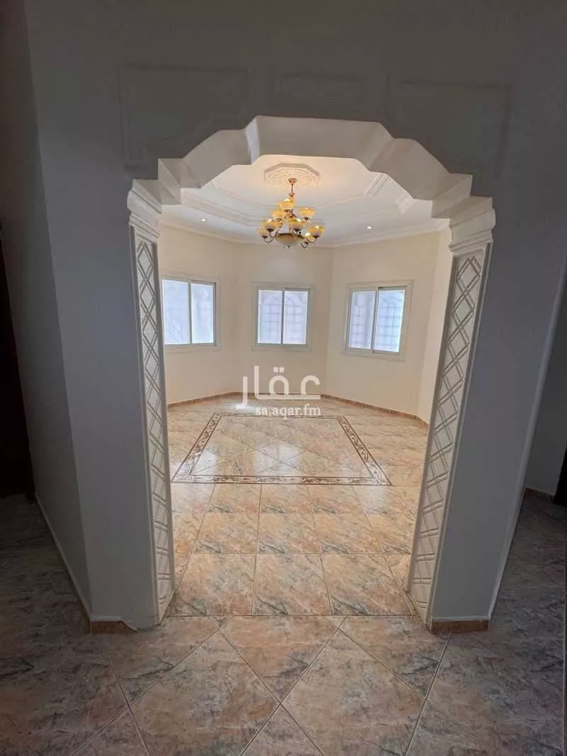 دور للإيجار في شارع سفيان بن همام, حي المعارض, مدينة خميس مشيط, منطقة عسير 1 صورة