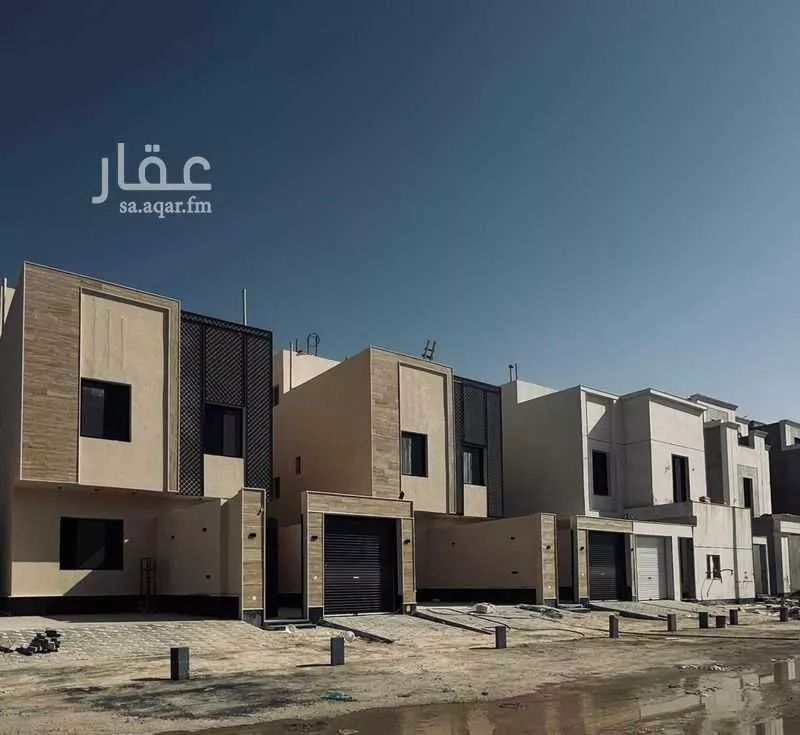 دور للبيع في شارع أبي أيوب اليمامي ، حي الشرق ، الرياض ، منطقة الرياض 1 صورة