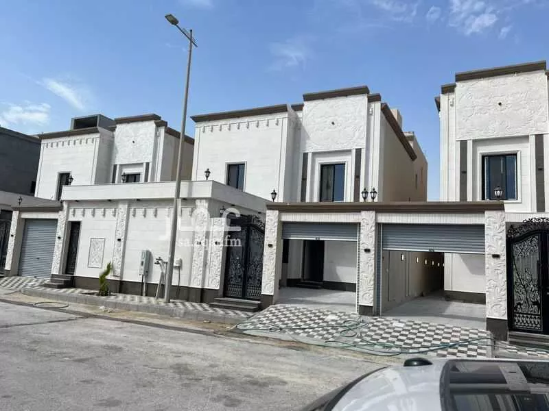 فيلا للبيع في شارع 3477026, حي الشفاء, مدينة الخبر, المنطقة الشرقية 1 صورة