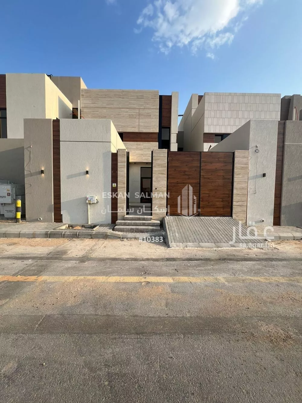 فيلا للبيع في شارع الربعي, حي الرمال, مدينة بريده, منطقة القصيم 1 صورة