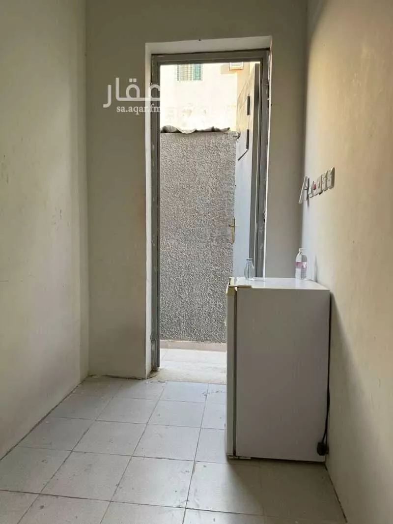 غرفة للإيجار في شارع جبل طرفه, حي القادسية, مدينة الرياض, منطقة الرياض 1 صورة