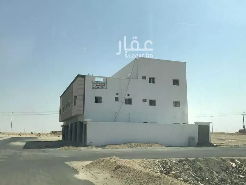 عمارة للبيع في شارع ابي الحسن بن فاضل, حي الأمير عبدالاله بن عبدالعزيز, مدينة القريات, منطقة الجوف 1 صورة