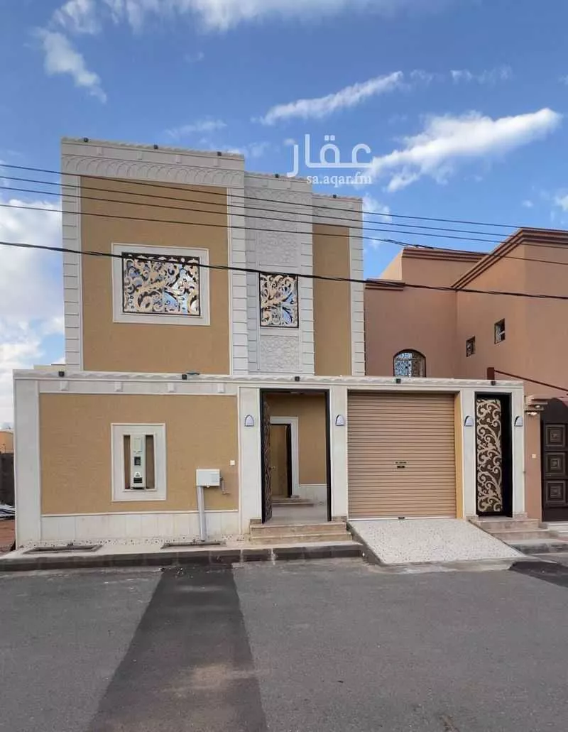 فيلا للبيع في شارع أبو حبيب الأنصاري, حي النقرة, مدينة حائل, منطقة حائل 1 صورة