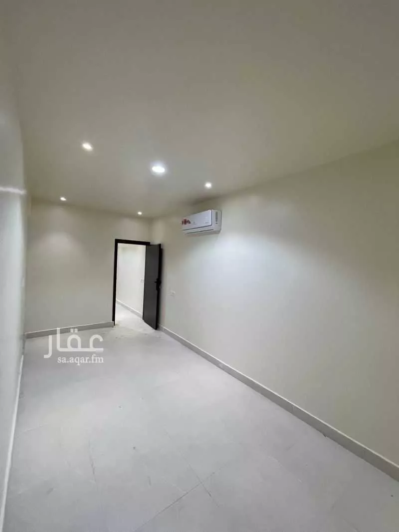 شقة للإيجار في شارع أحمد بن إدريس, حي الملك فيصل, مدينة الرياض, منطقة الرياض 1 صورة