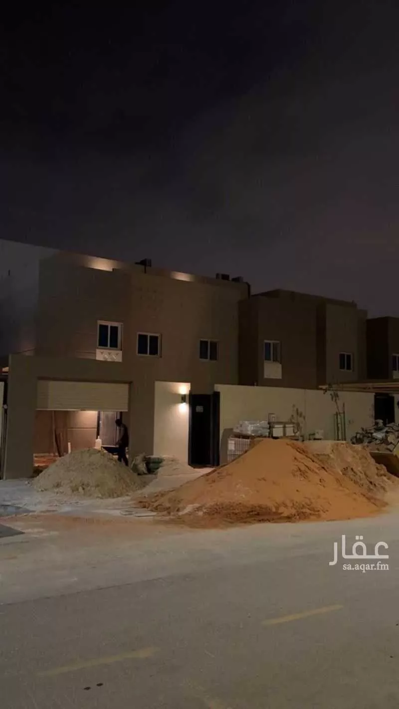 فيلا للبيع في شارع مسعود الأموي ، حي مطار الملك خالد الدولي ، الرياض ، منطقة الرياض 1 صورة