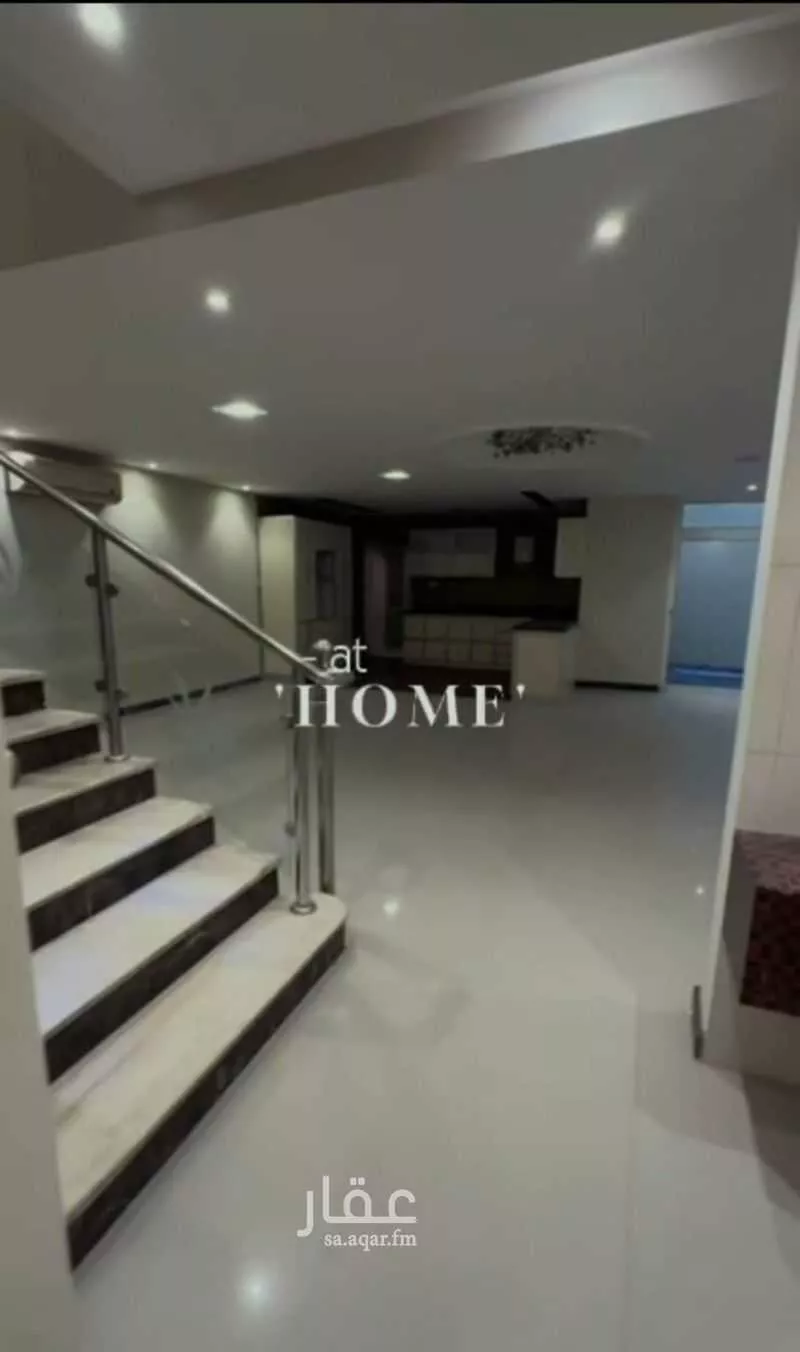 فيلا للبيع في شارع عثمان بن سيار, حي الخزامى, مدينة الخبر, المنطقة الشرقية 1 صورة