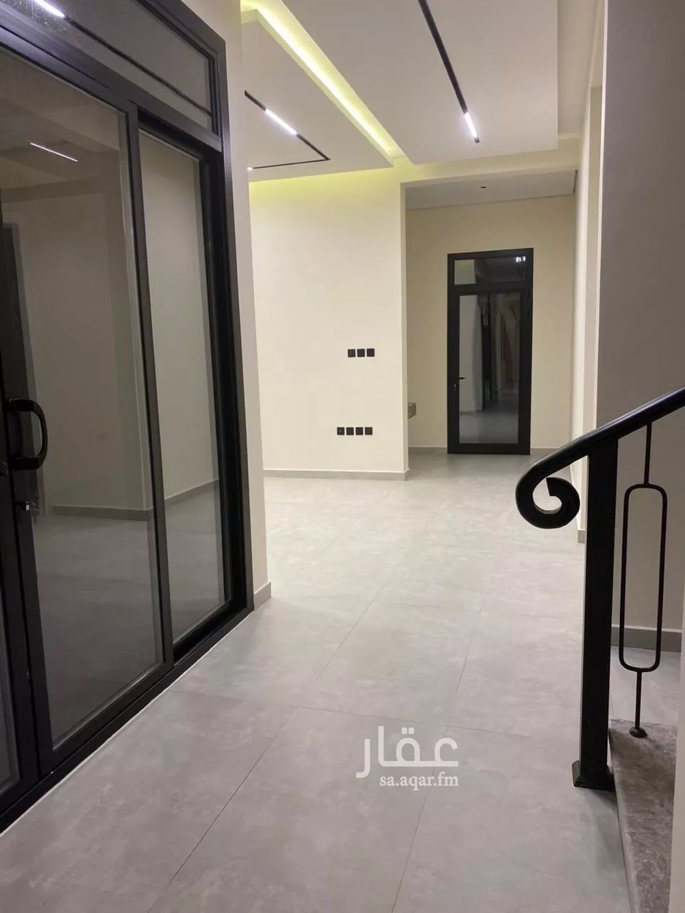 فيلا للبيع في شارع 4887579, حي الرمال, مدينة الرياض, منطقة الرياض 1 صورة