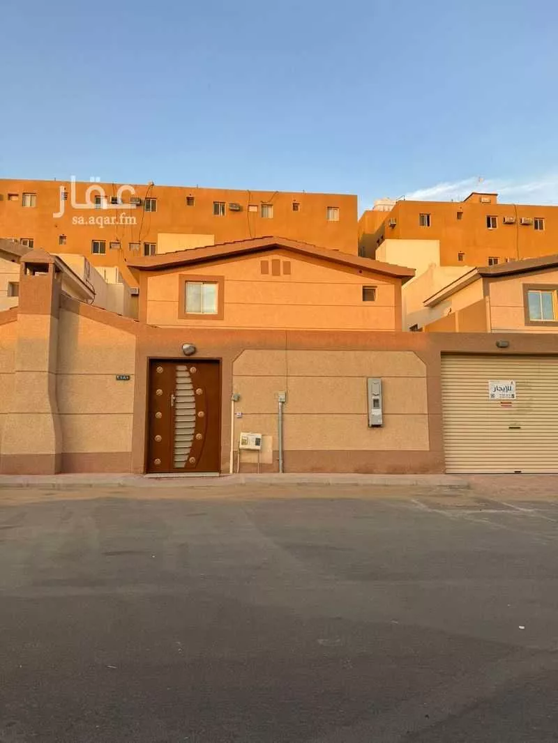 فيلا للإيجار في شارع الاحسنه, حي الروضة, مدينة بريدة, منطقة القصيم 1 صورة