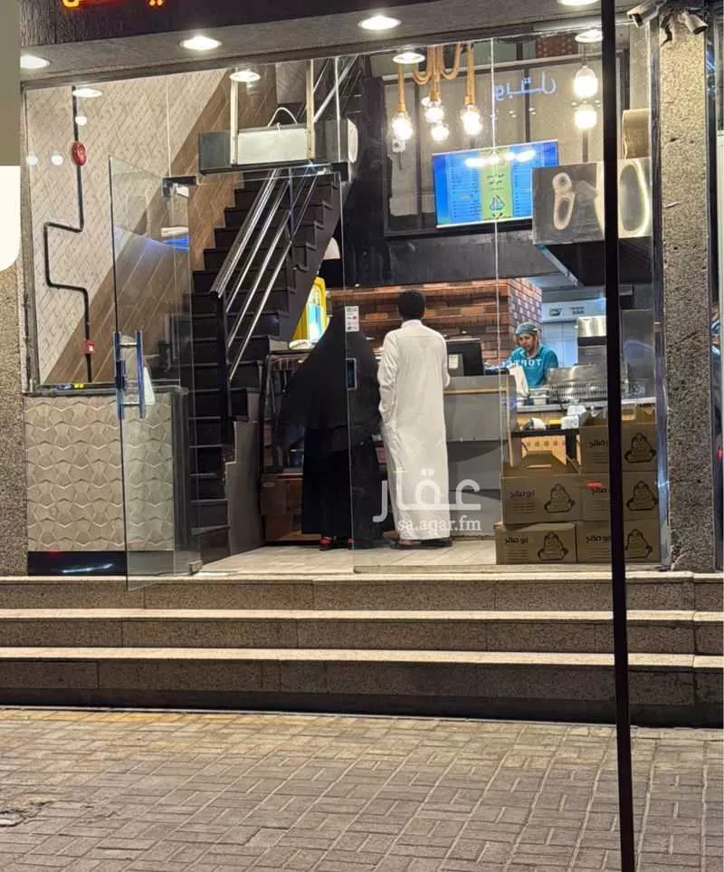 محل للبيع في شارع الملك سعود بن عبدالعزيز ، حي النور ، الدمام ، الدمام 1 صورة