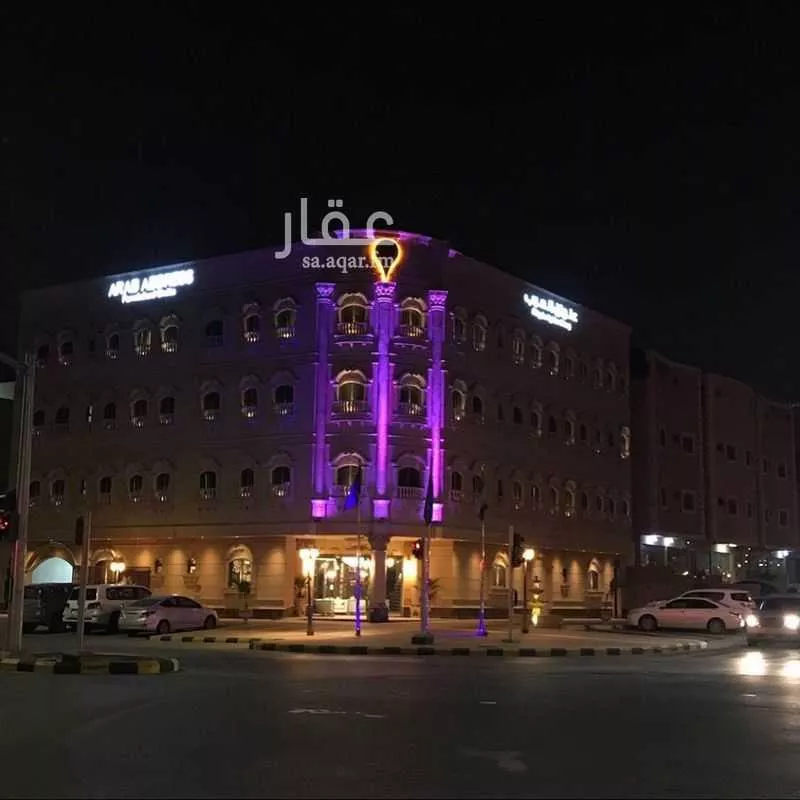 شقة مفروشة للحجز في شارع الامير مقرن بن عبدالعزيز, المغرزات, الرياض 1 صورة