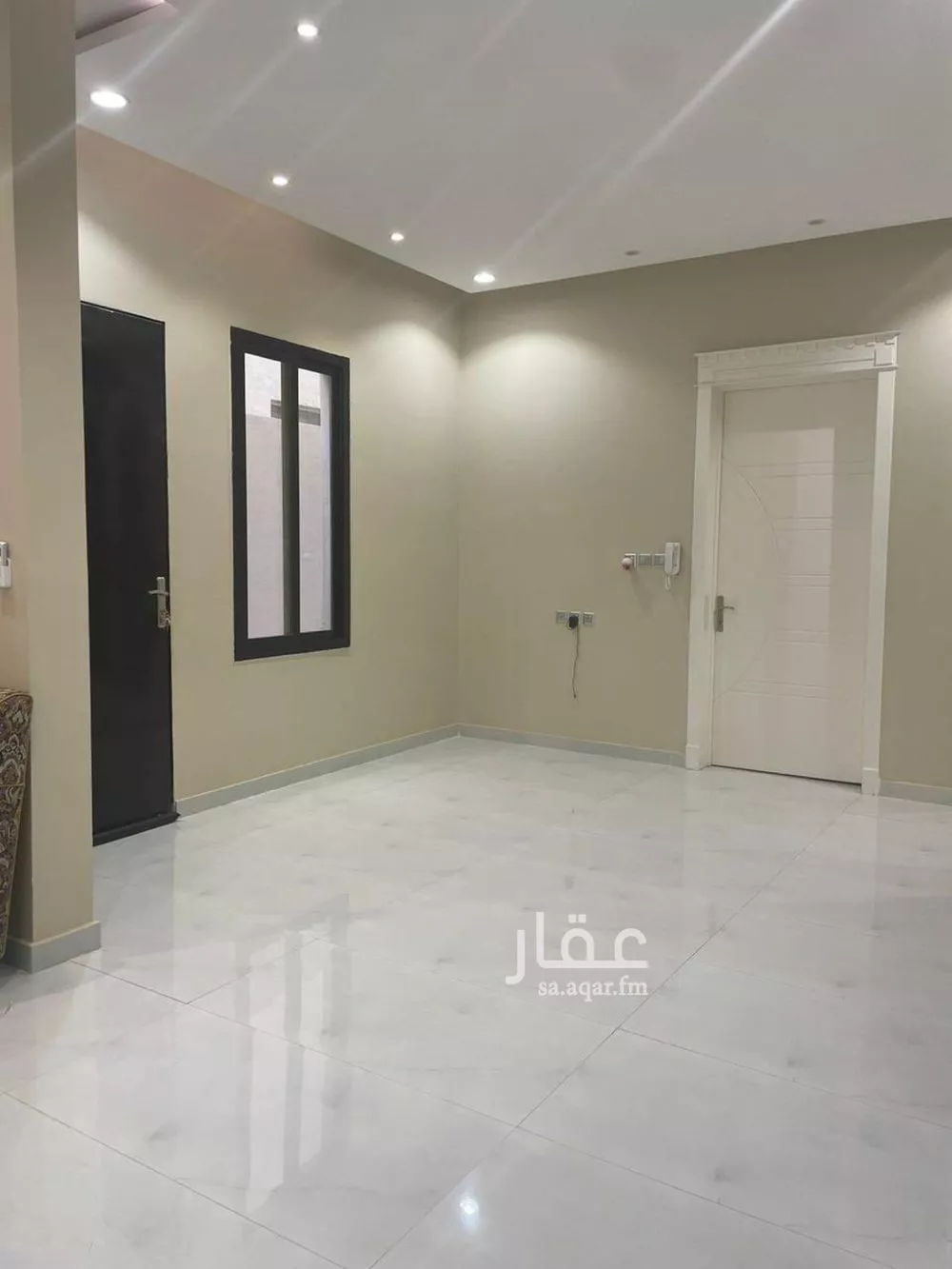 فيلا للبيع في شارع إبراهيم بن حسين, حي الرمال, مدينة الرياض, منطقة الرياض 1 صورة