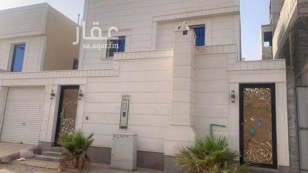 فيلا للبيع في شارع محمد بن أسباط, حي الرمال, مدينة الرياض, منطقة الرياض 1 صورة