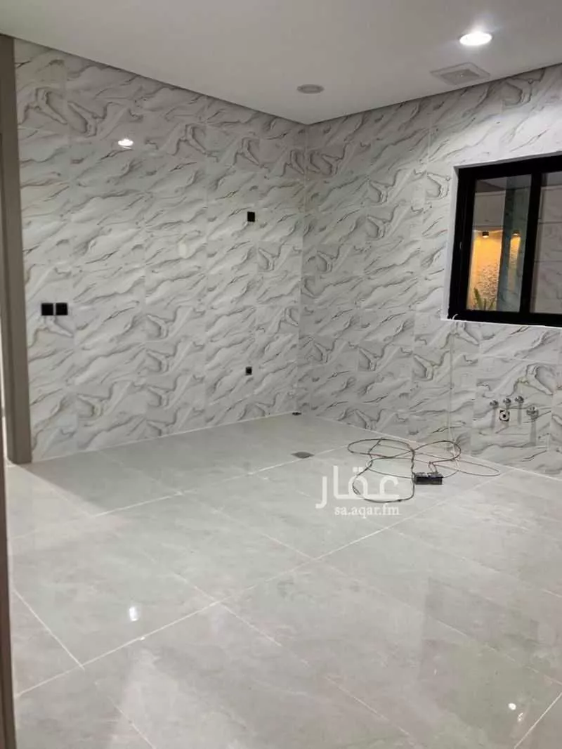 فيلا للبيع في شارع ابن اياس الكناني, حي ضاحية الملك فهد, مدينة الدمام, المنطقة الشرقية 1 صورة