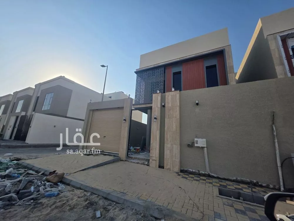فيلا للبيع في شارع المناره, حي الشعلة, مدينة الدمام, المنطقة الشرقية 1 صورة