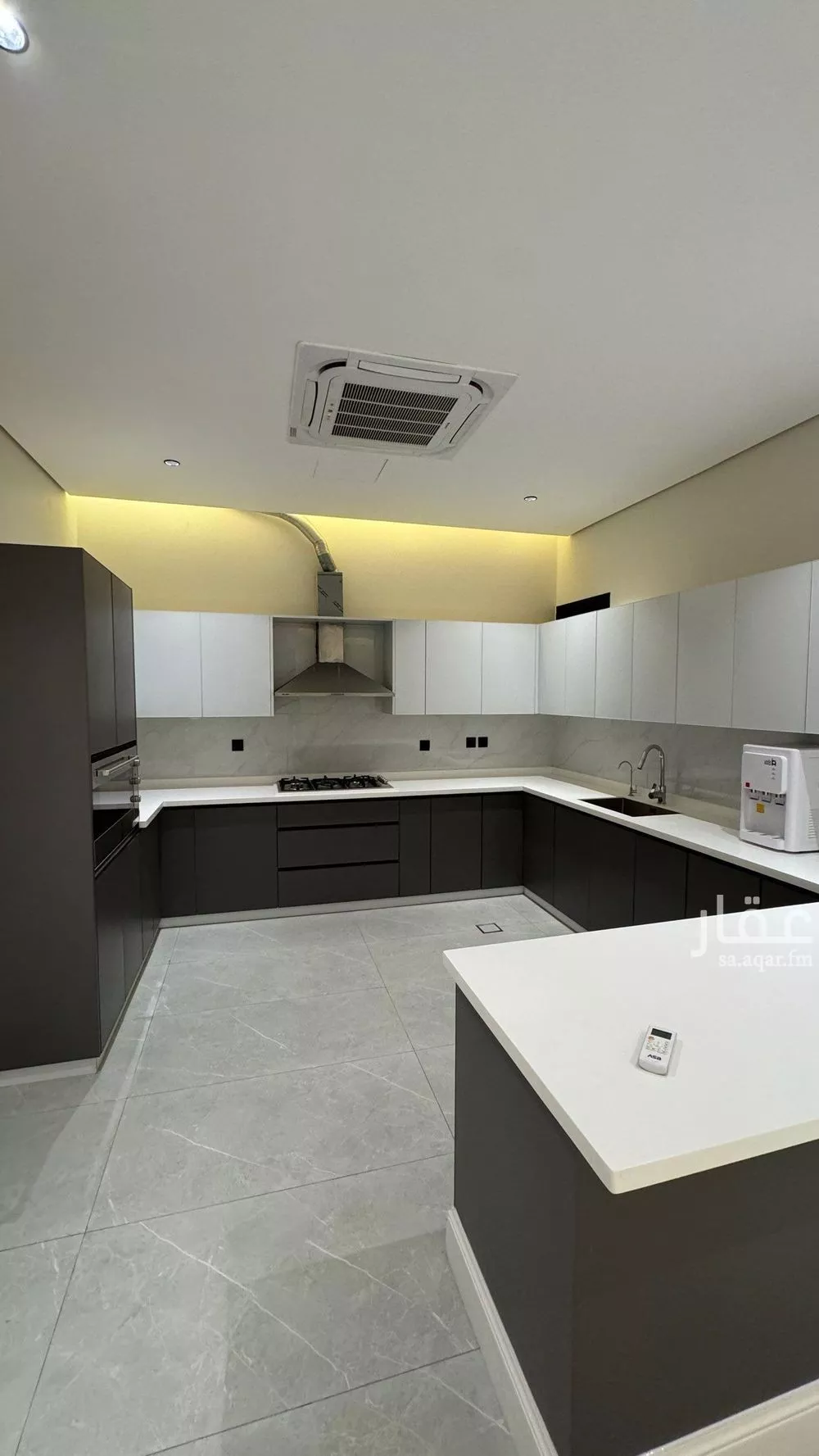 شقة للبيع في شارع صدر الدين الشافعي, حي القيروان, مدينة الرياض, منطقة الرياض 1 صورة