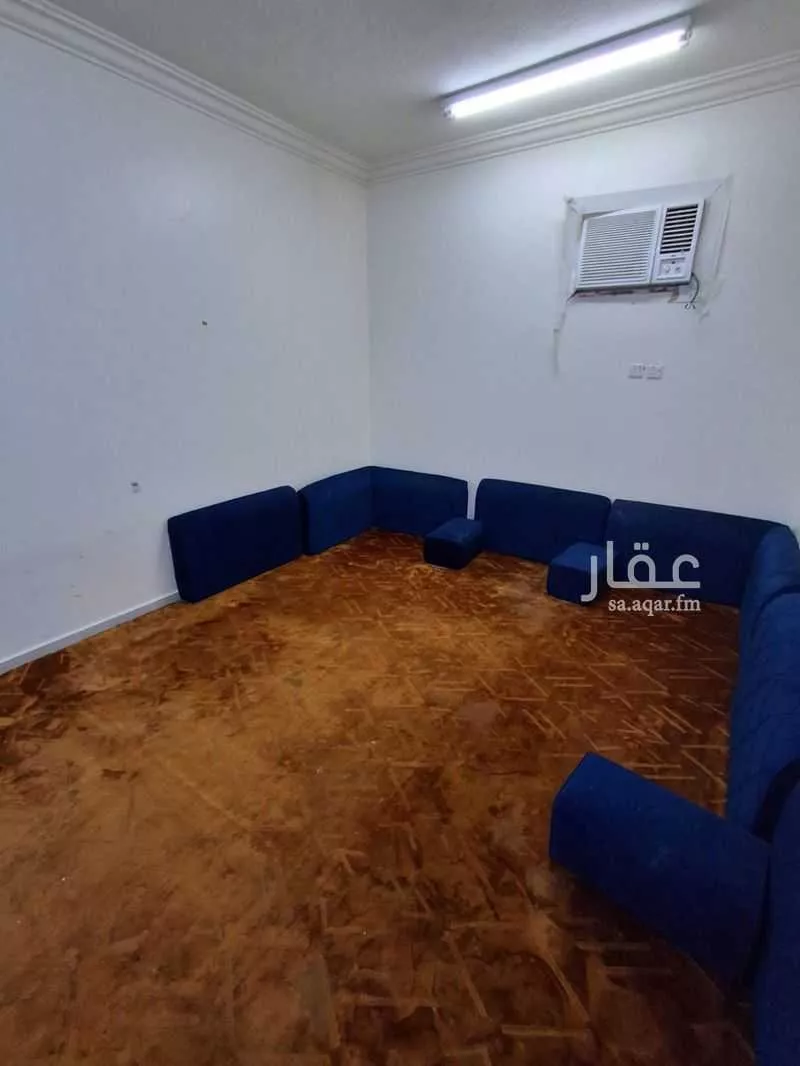 عمارة للإيجار في شارع الجنادل, حي ظهرة لبن, مدينة الرياض, منطقة الرياض 1 صورة