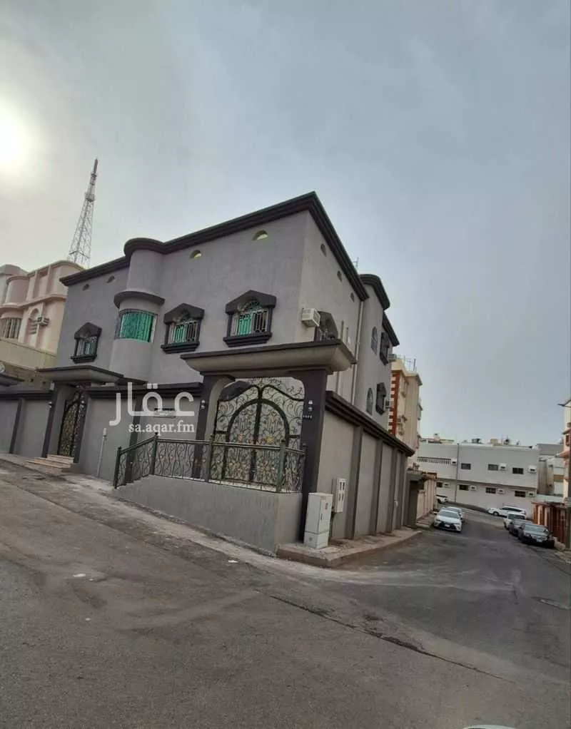 فيلا للبيع في شارع ميسرة العبسى, حي القطبية الشرقية, مدينة امارة منطقة مكة المكرمة - الطائف, منطقة مكة المكرمة 1 صورة