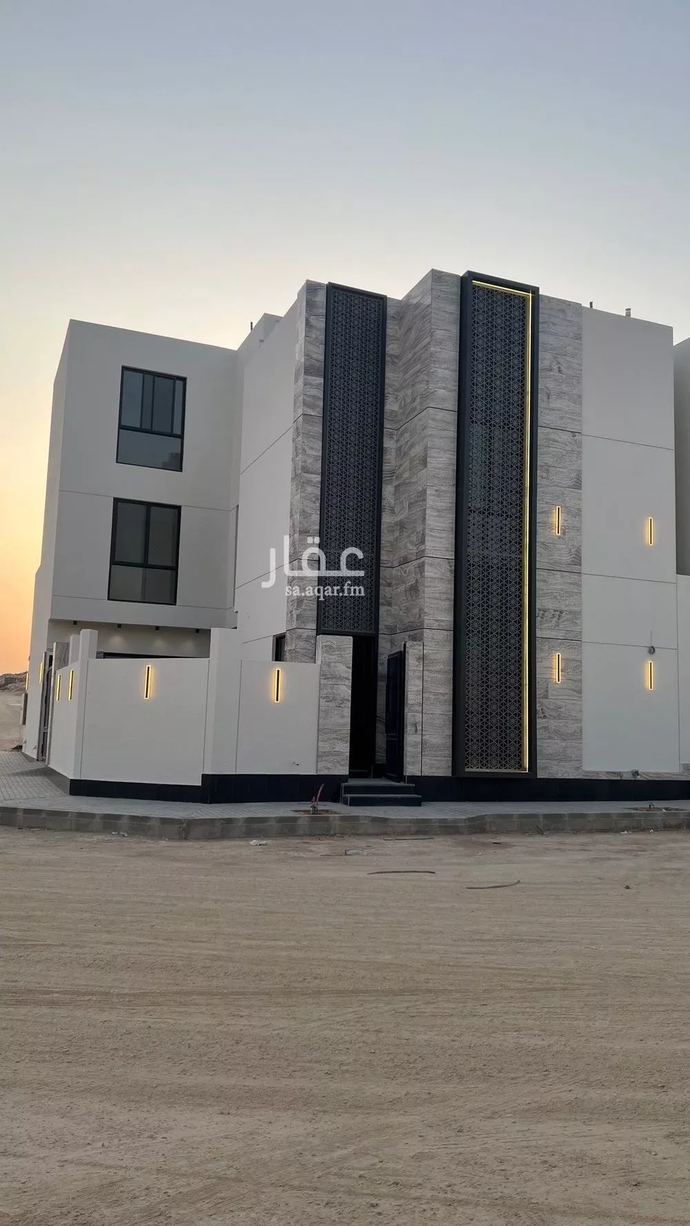 فيلا للبيع في شارع فؤاد سزكين, حي المهدية, مدينة الرياض, منطقة الرياض 1 صورة