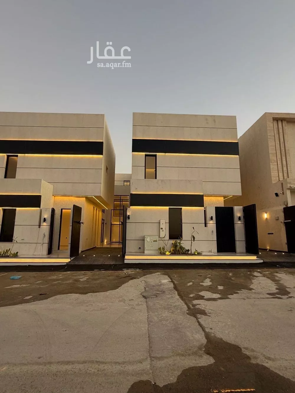 فيلا للبيع في شارع فؤاد محمد عمر توفيق, حي المهدية, مدينة الرياض, منطقة الرياض 1 صورة