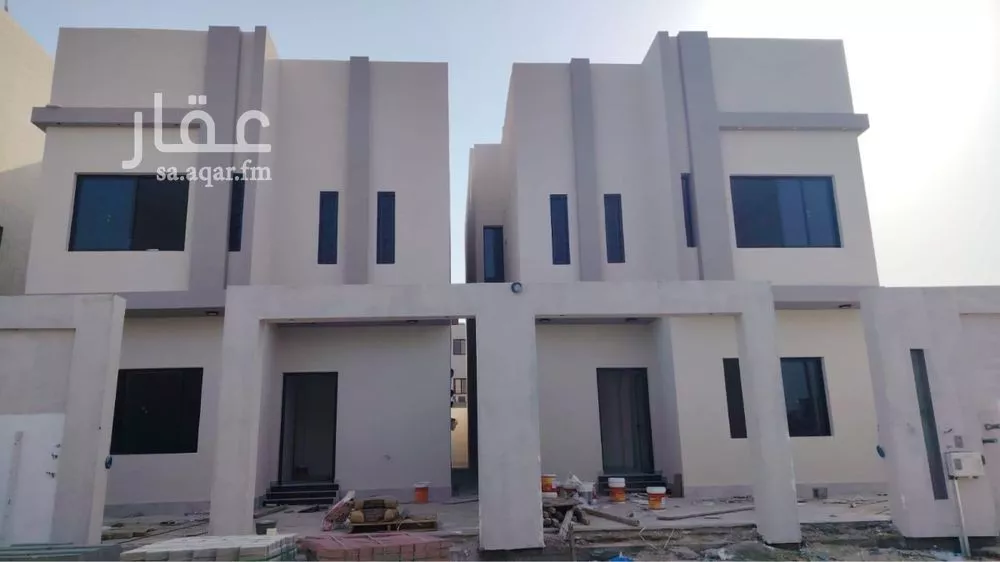 فيلا للبيع في شارع اعشى بن مالك, حي المنار, مدينة الدمام, المنطقة الشرقية 1 صورة