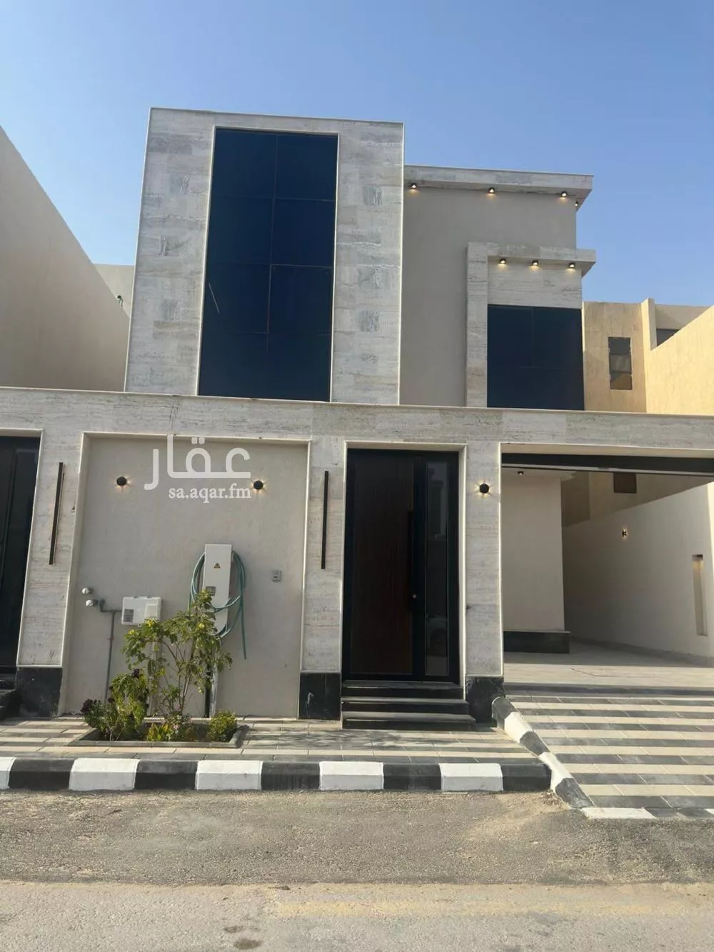 فيلا للبيع في شارع عبد, حي العروبة, مدينة الدمام, المنطقة الشرقية 1 صورة