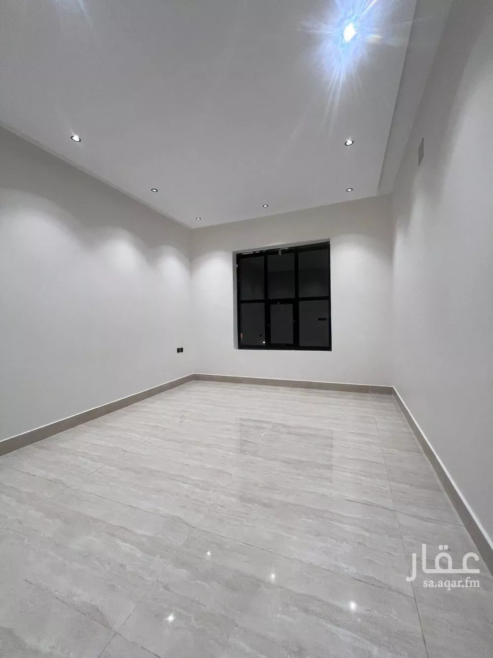 فيلا للبيع في شارع عبدالله بن ثعلبة, حي الرمال, مدينة الرياض, منطقة الرياض 1 صورة