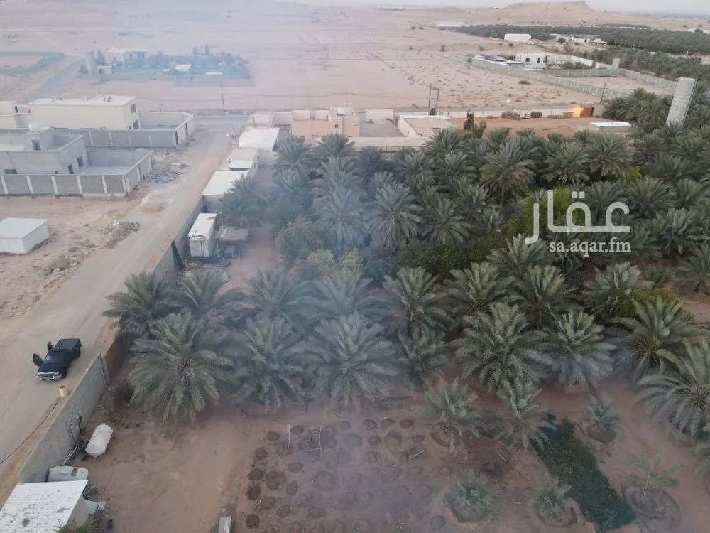 مزرعة للبيع في شارع المنيصف 481, مدينة الهياثم, منطقة الرياض 1 صورة