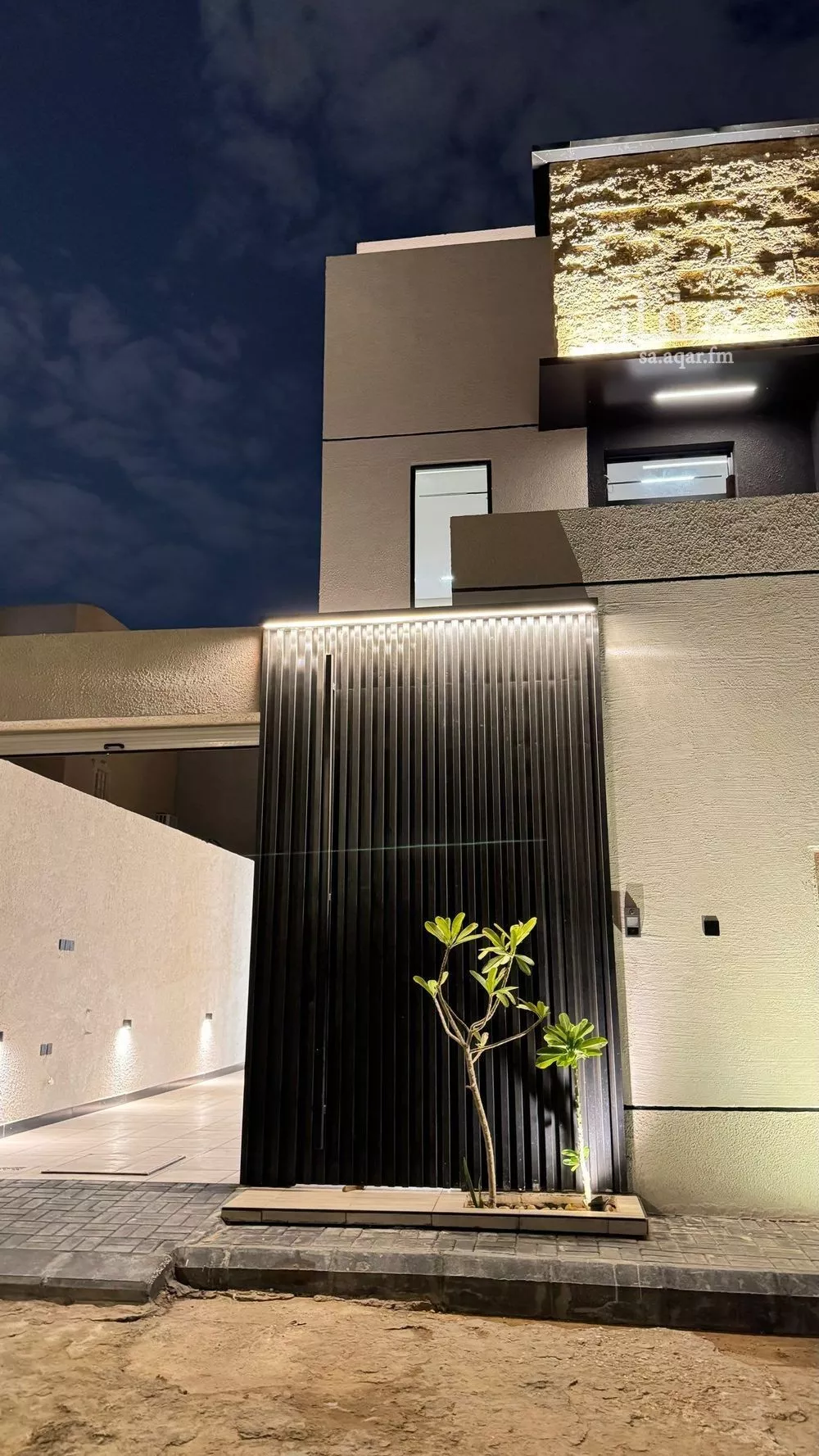 دور للبيع في شارع الموز, حي اليرموك, مدينة الرياض, منطقة الرياض 1 صورة